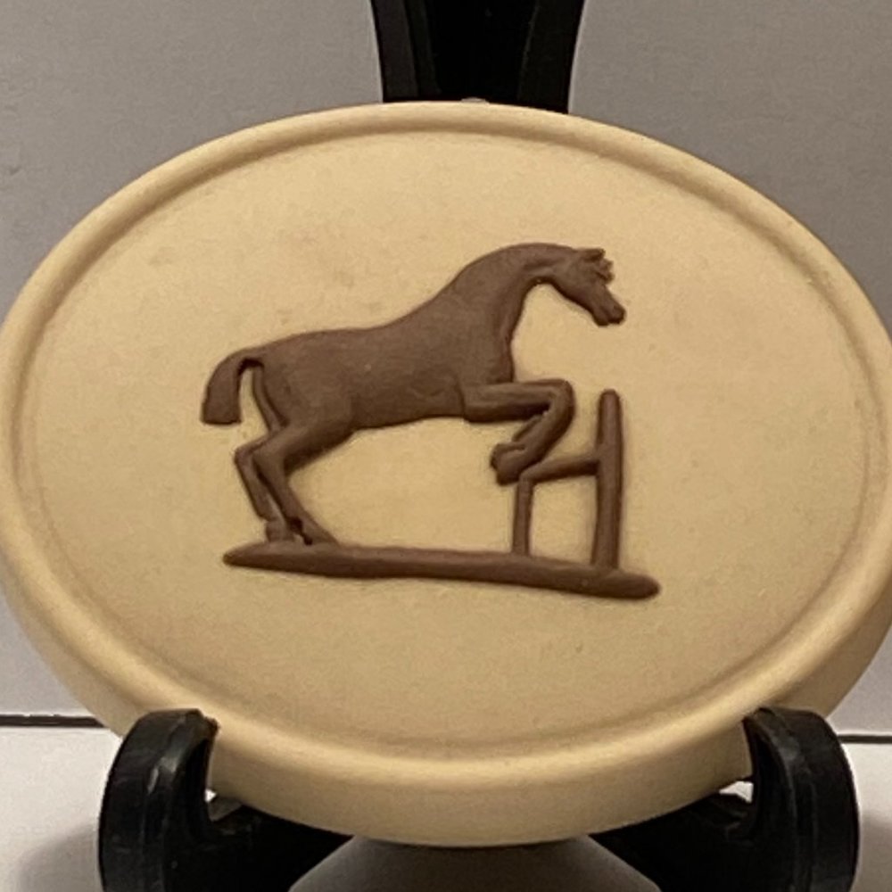 Wedgwood Jumping Horse Oval Box
